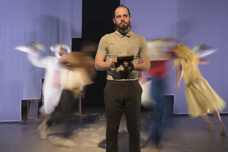 r1r2 spectacle le triangle