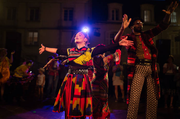 bal tout monde, engrenages