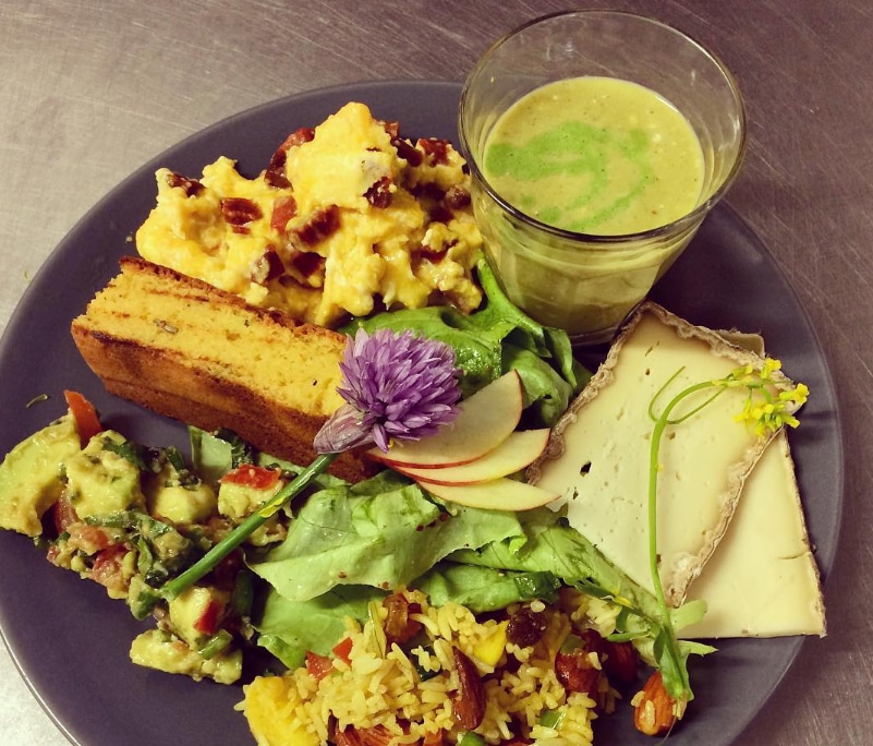 brunch rennes 
café albertine