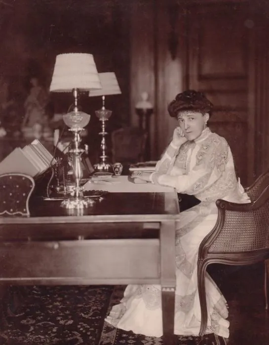 EDITH WHARTON