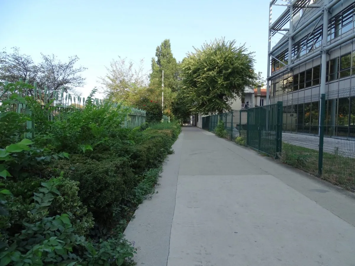 Balade urbaine Aubervilliers Internationale lettriste