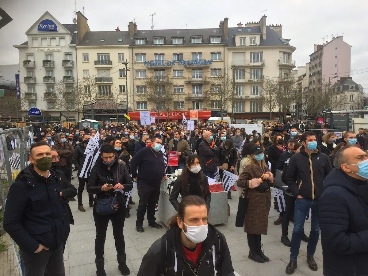 rassemblement cafe rennes