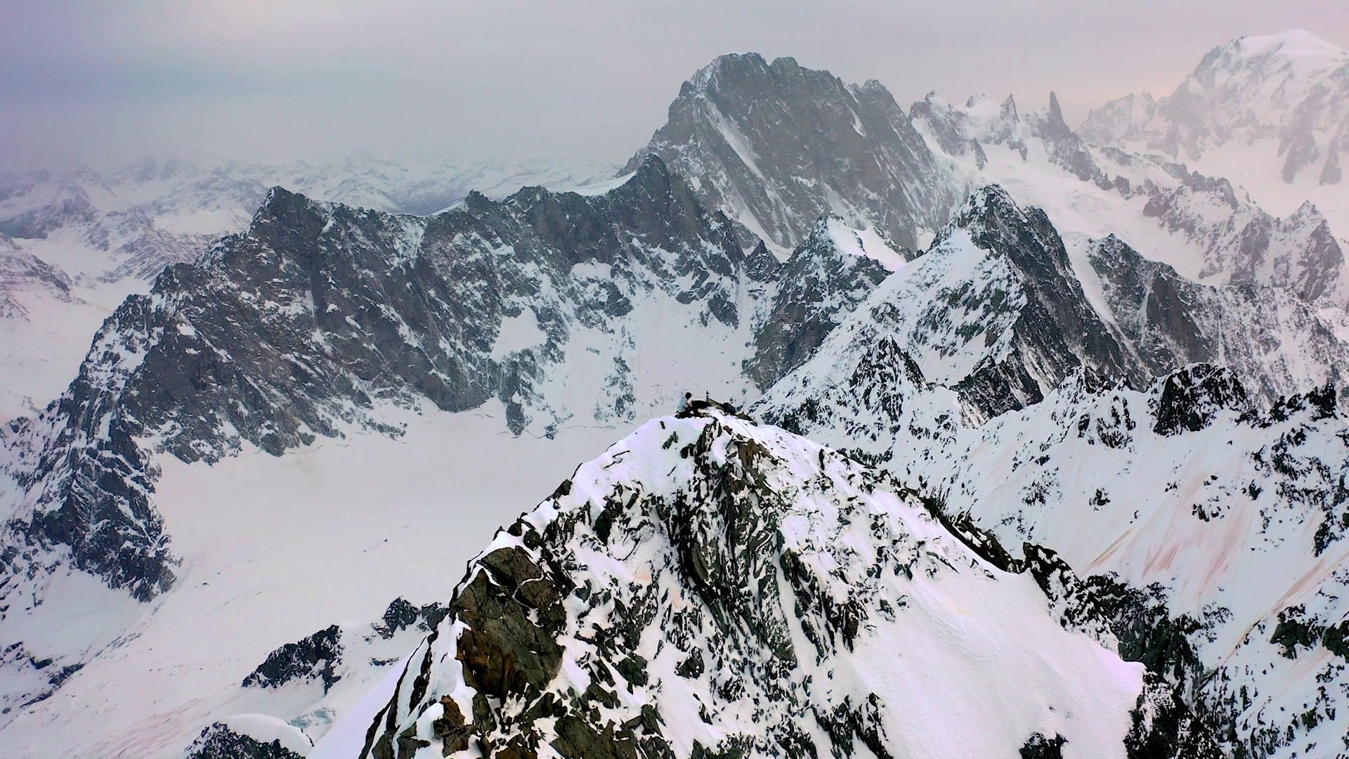 Aiguille triolet Alpes Kwoon  Sandy Lavallart