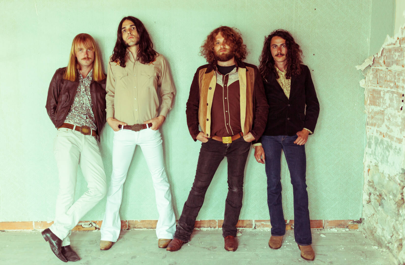 komodor, nasty habits