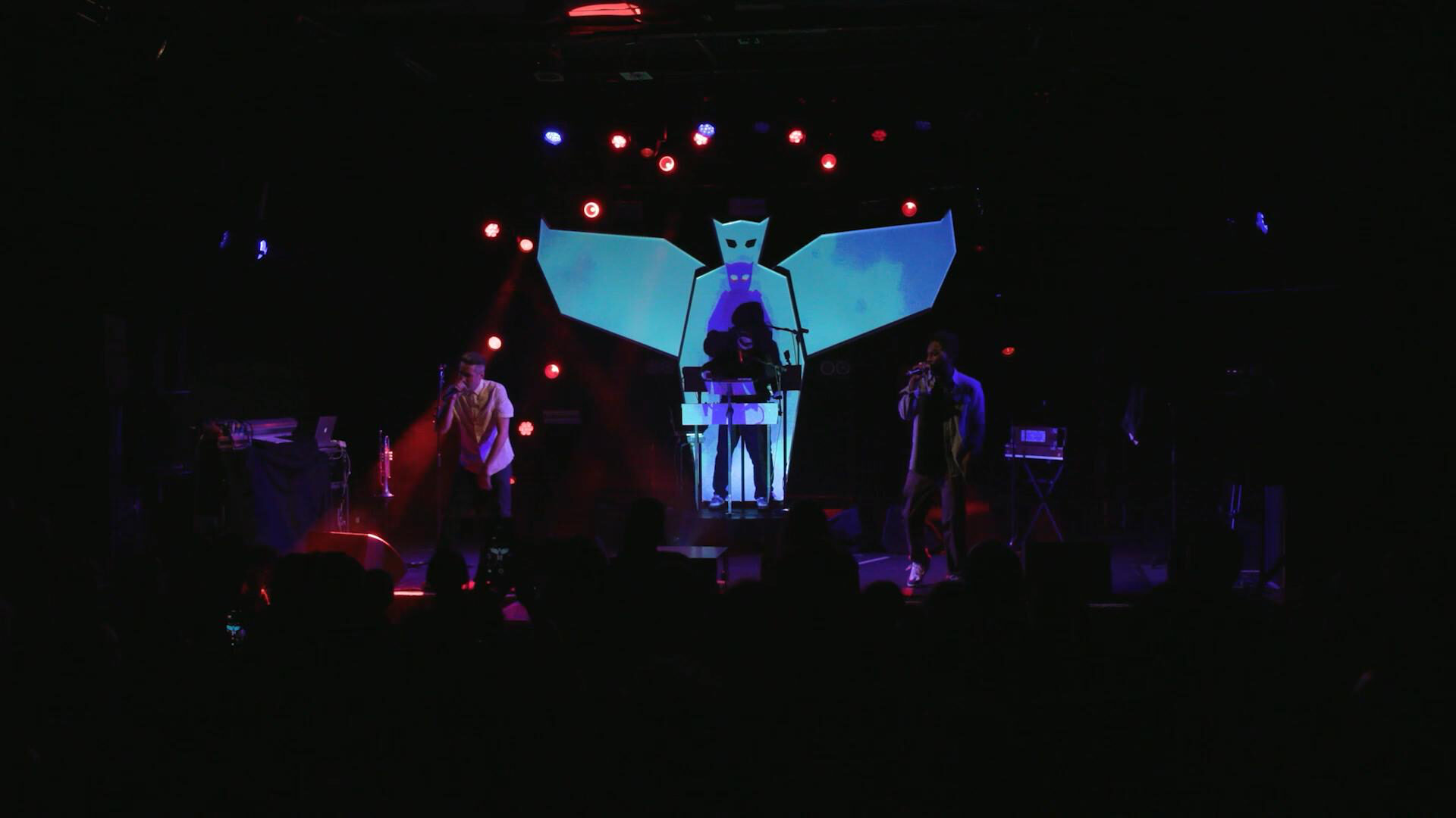 great man hiboo, rien a feter