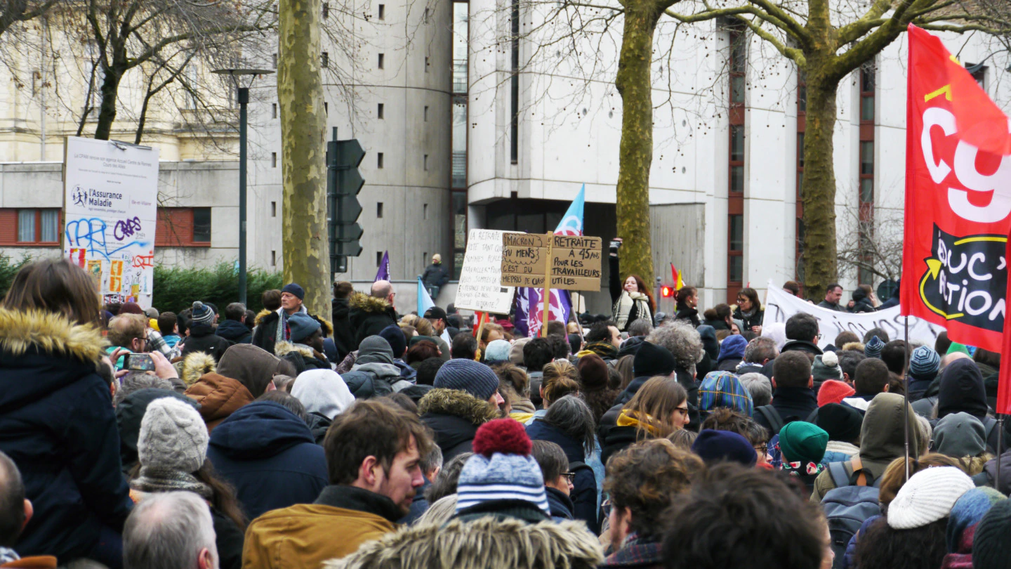 manifestation réforme retraites rennes