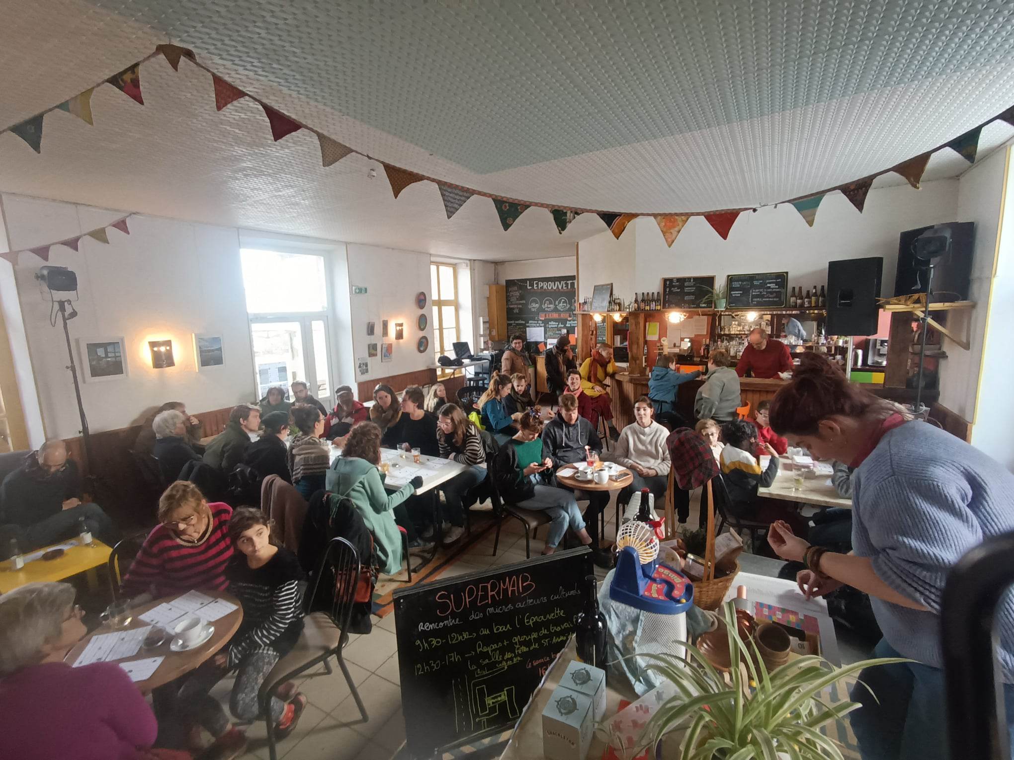 eprouvette hameaux legers