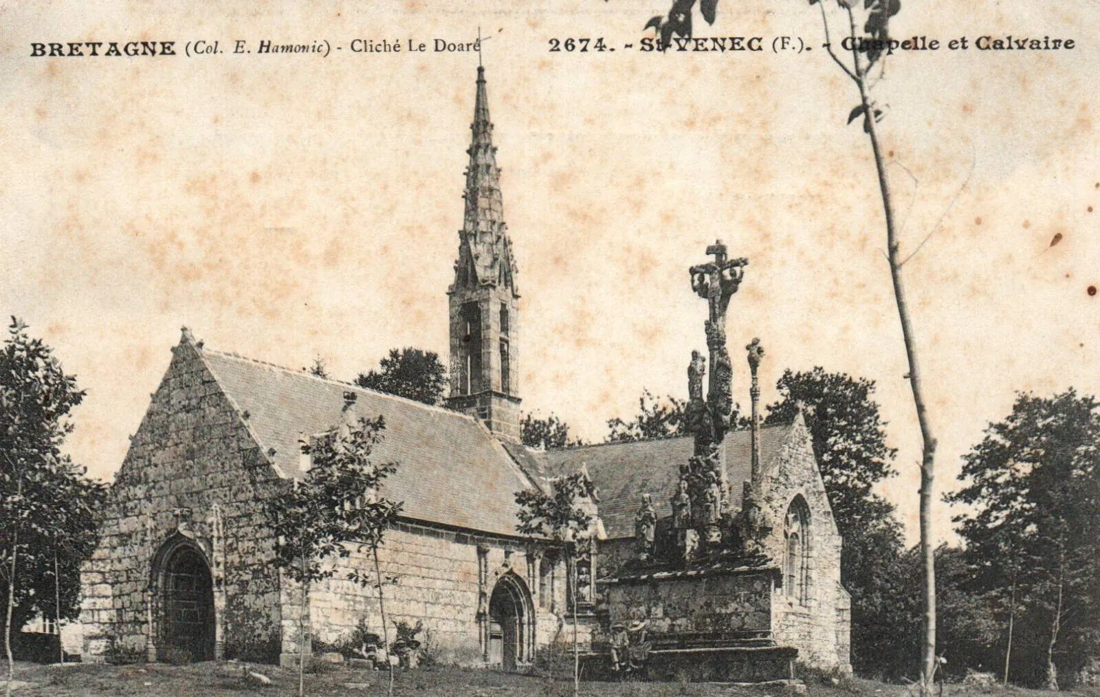 les calvaires monumentaux de Bretagne