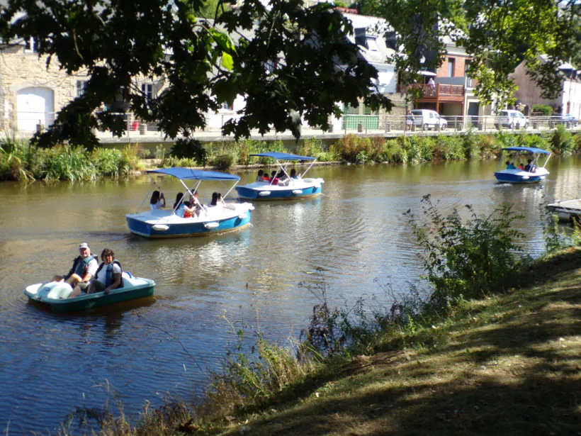 A dimanche sur le canal