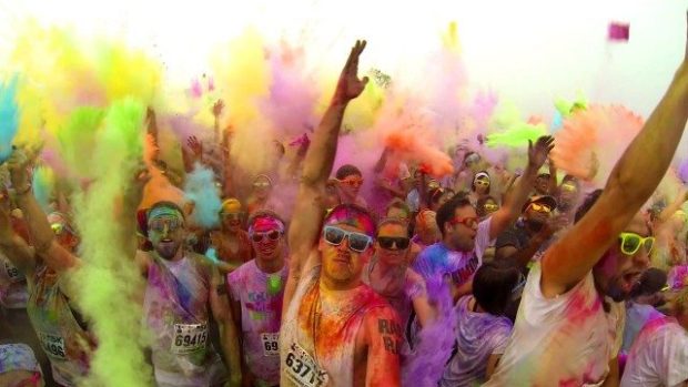 La course Color Me Rad Rennes a réuni 12000 participants le 16 mai