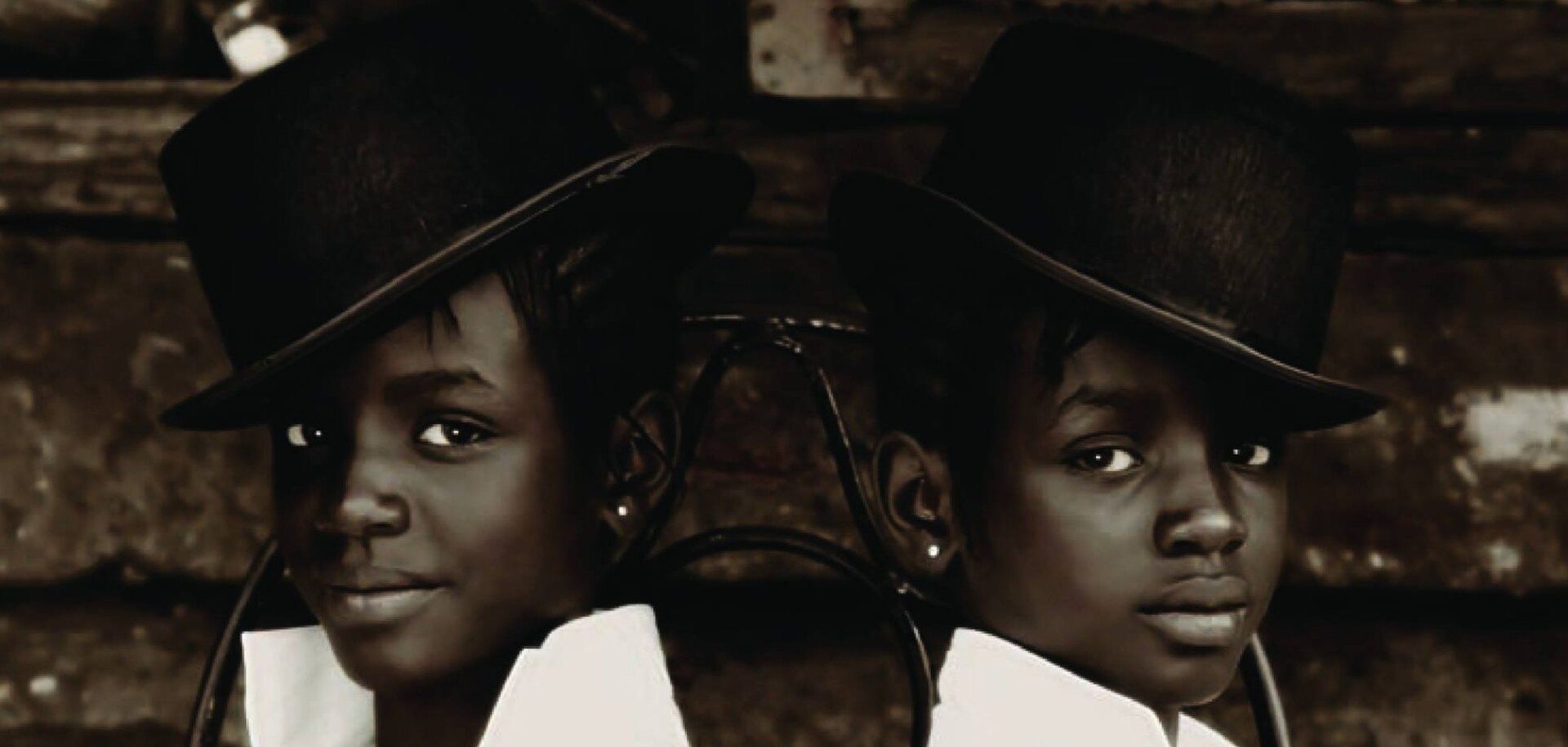 Dans l’album Gospel Journey Faada Freddy a l’âme d’une Human Beat Box africaine