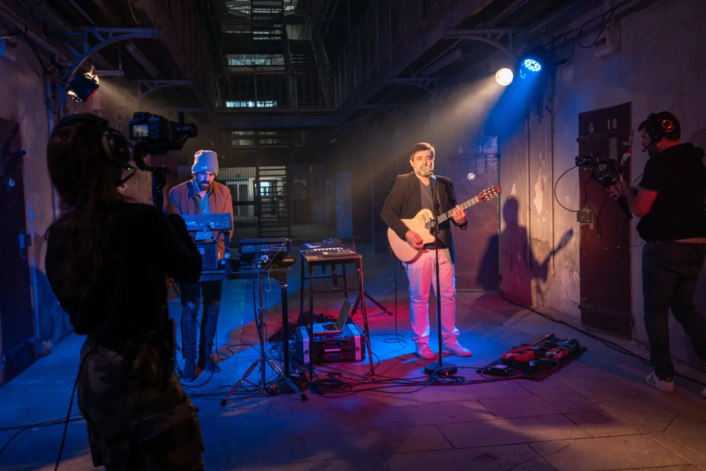 Rennes. Mehdi Zaïba fait résonner Boris Vian dans l’ancienne prison Jacques Cartier