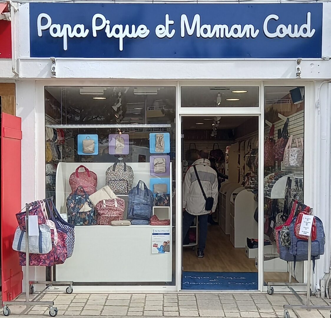 Quiberon. Papa Pique et Maman Coud fête ses trente ans et ouvre une boutique place Hoche