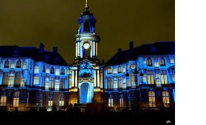 Société Spectaculaires et Illuminations de Noël, La mairie est-elle toujours le meilleur des endroits ?