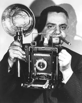 Découvrir le photographe Weegee