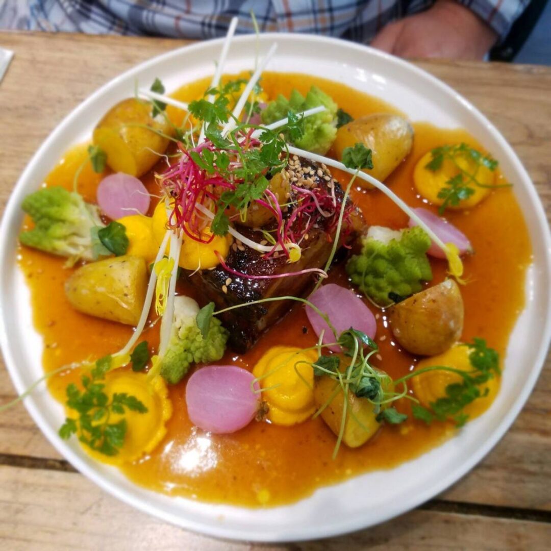 RENNES. 140 RESTOS OUVERTS POUR LA VENTE À EMPORTER