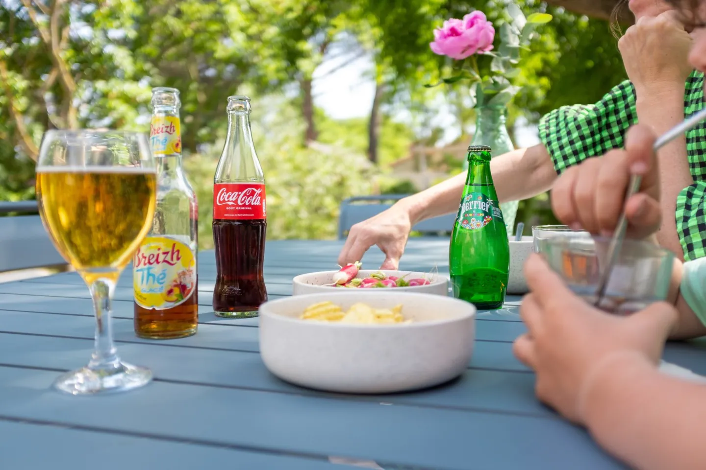 Drink Dong remet la consigne en verre à la mode de Bretagne