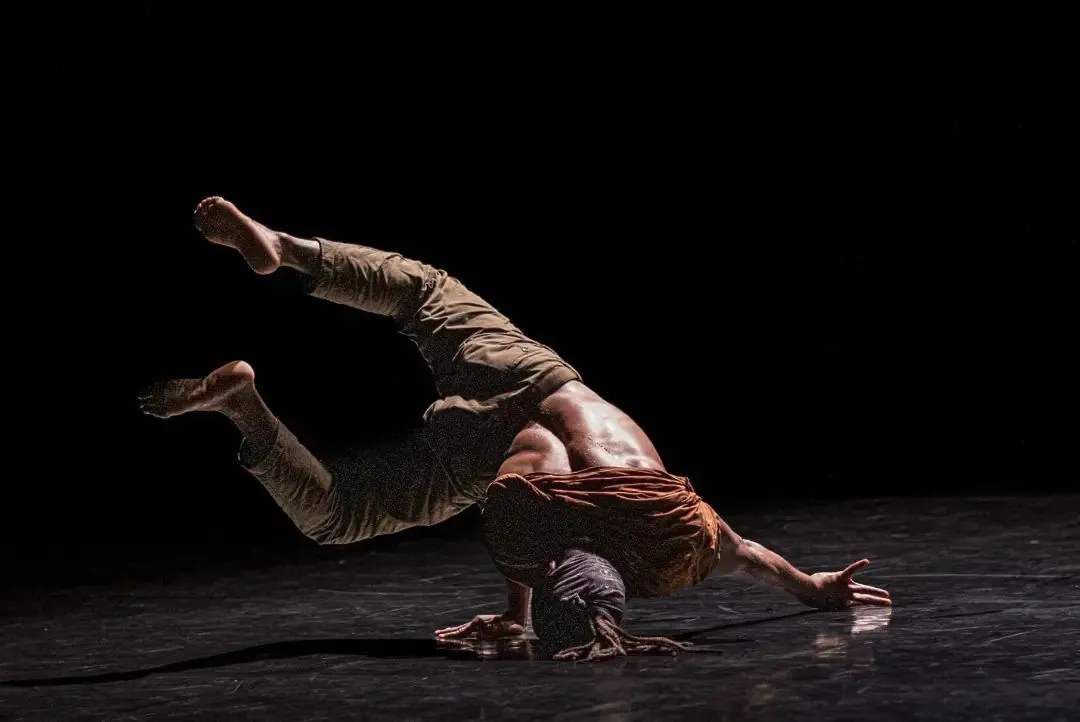 Rennes. Ekilibro Noah, la danse entre grâce et puissance