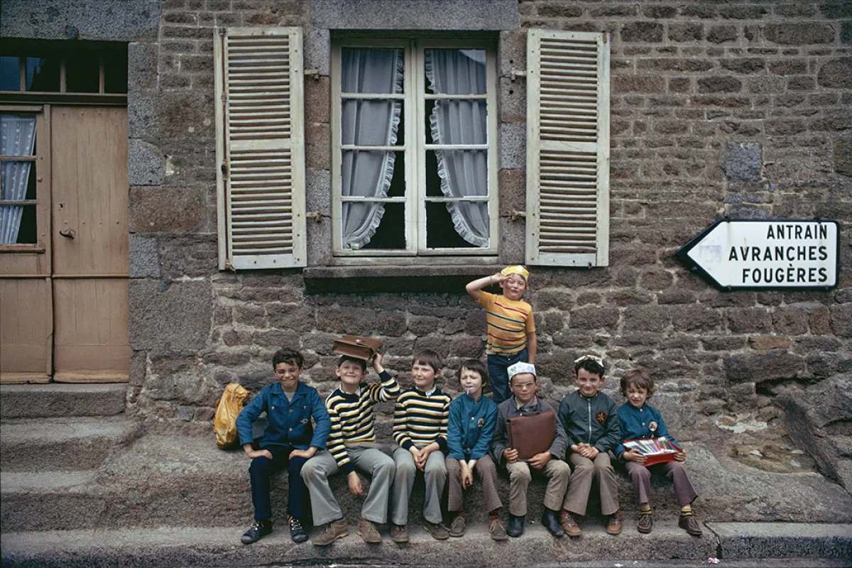 MADELEINE DE SINÉTY AUX CHAMPS LIBRES ET LA PHOTOGRAPHIE COULEUR AVEC NATHALIE BOULOUCH