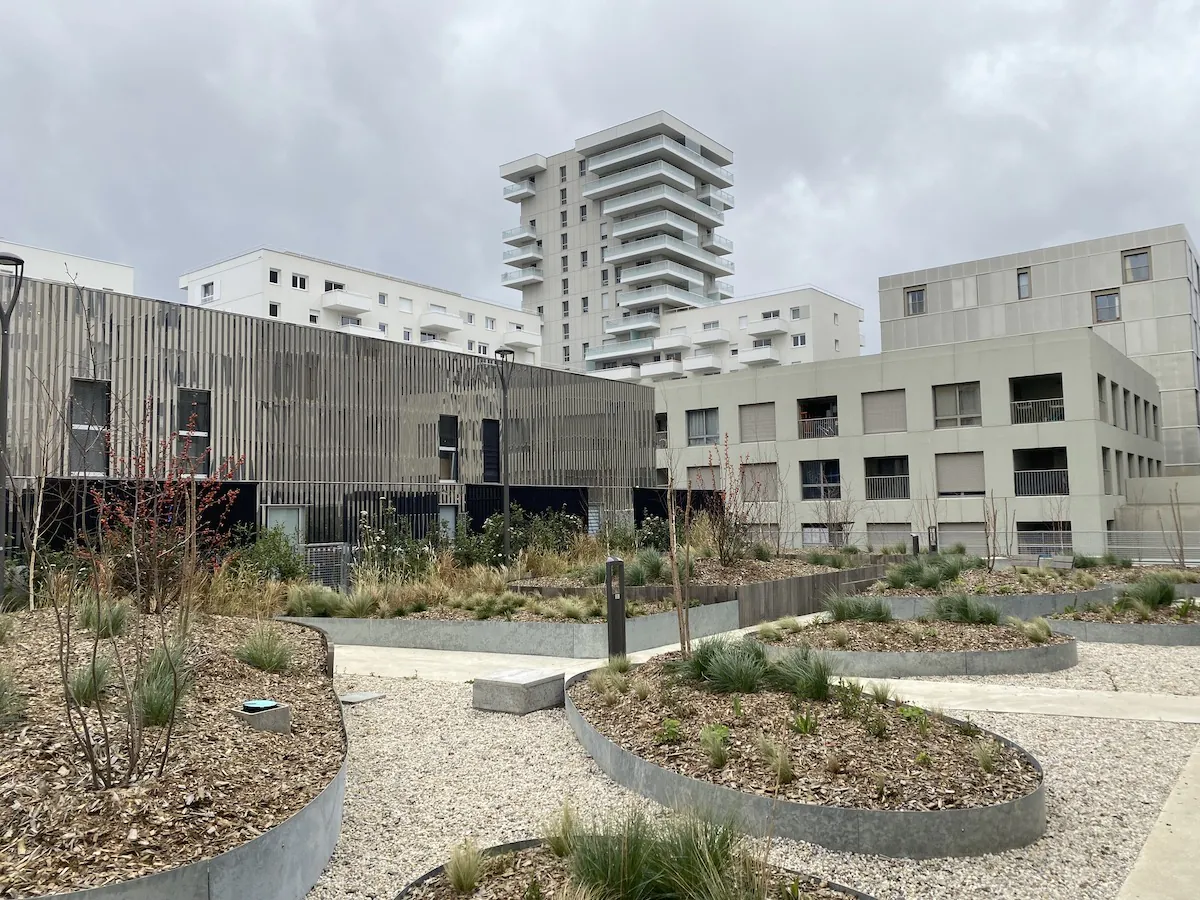 RENNES BAUD-CHARDONNET. LANCEMENT COMMERCIAL D’UN ILOT “RICHEMENT VÉGÉTALISÉ” ?