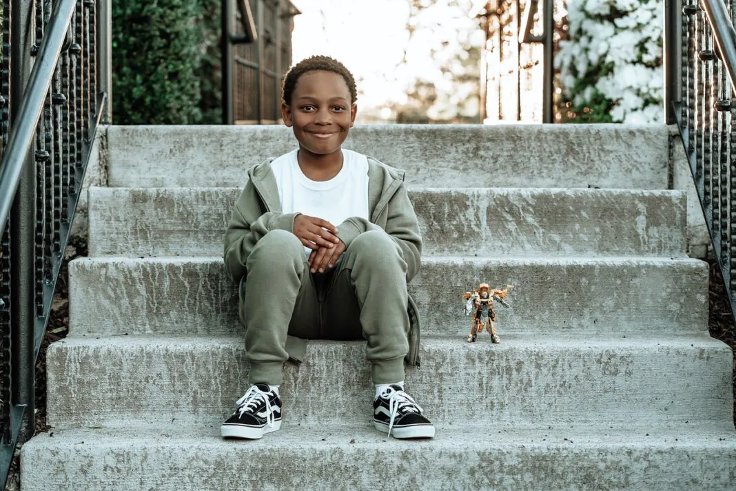 Enfant de couleur Le petit frère Louis Grall