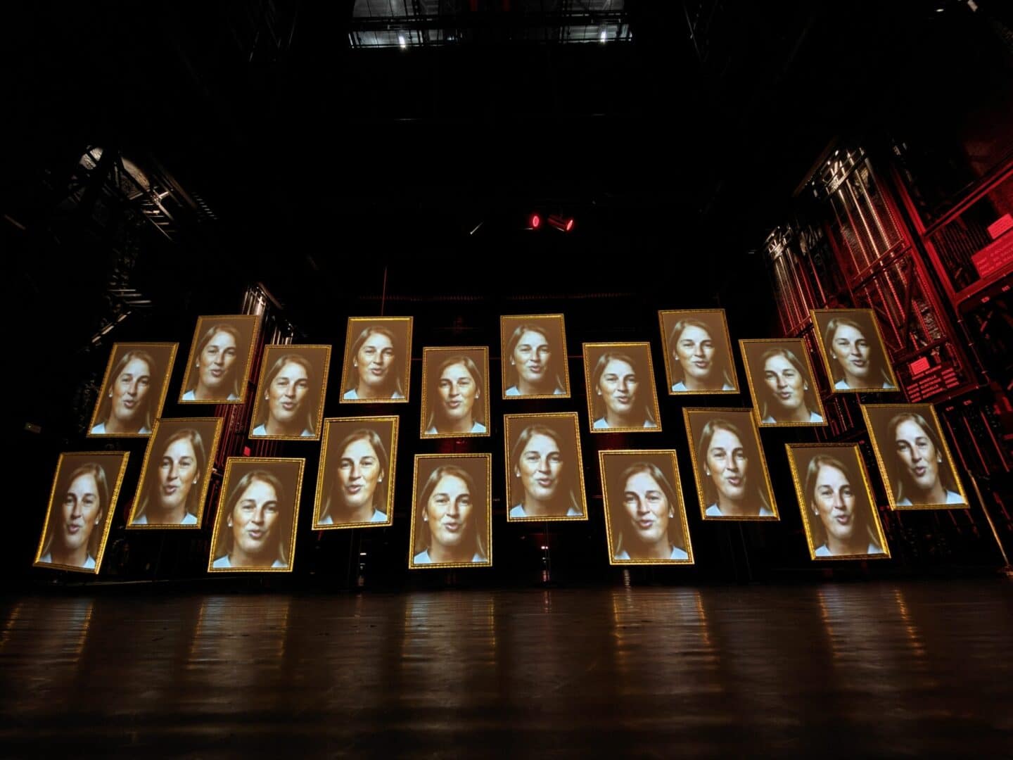 Wall of fame studio superbe opéra rennes