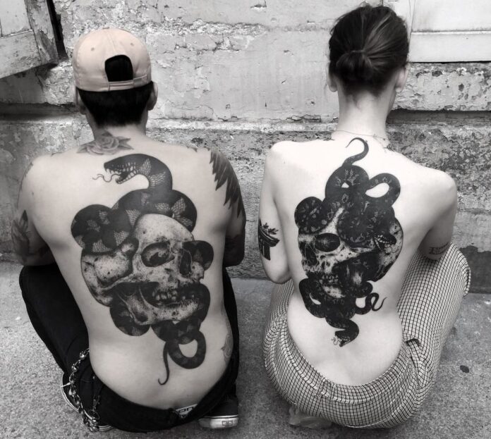 bellesetbuth_studio-prive-tatouage_tattoo_carbone-quatorze_rennes-5-e1600248462560 tatouage