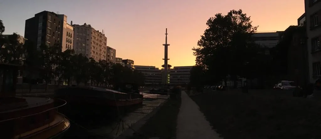 ANIMATIONS DE NOËL. RENNES ENCHANTÉ PAR LE CARRÉ RENNAIS