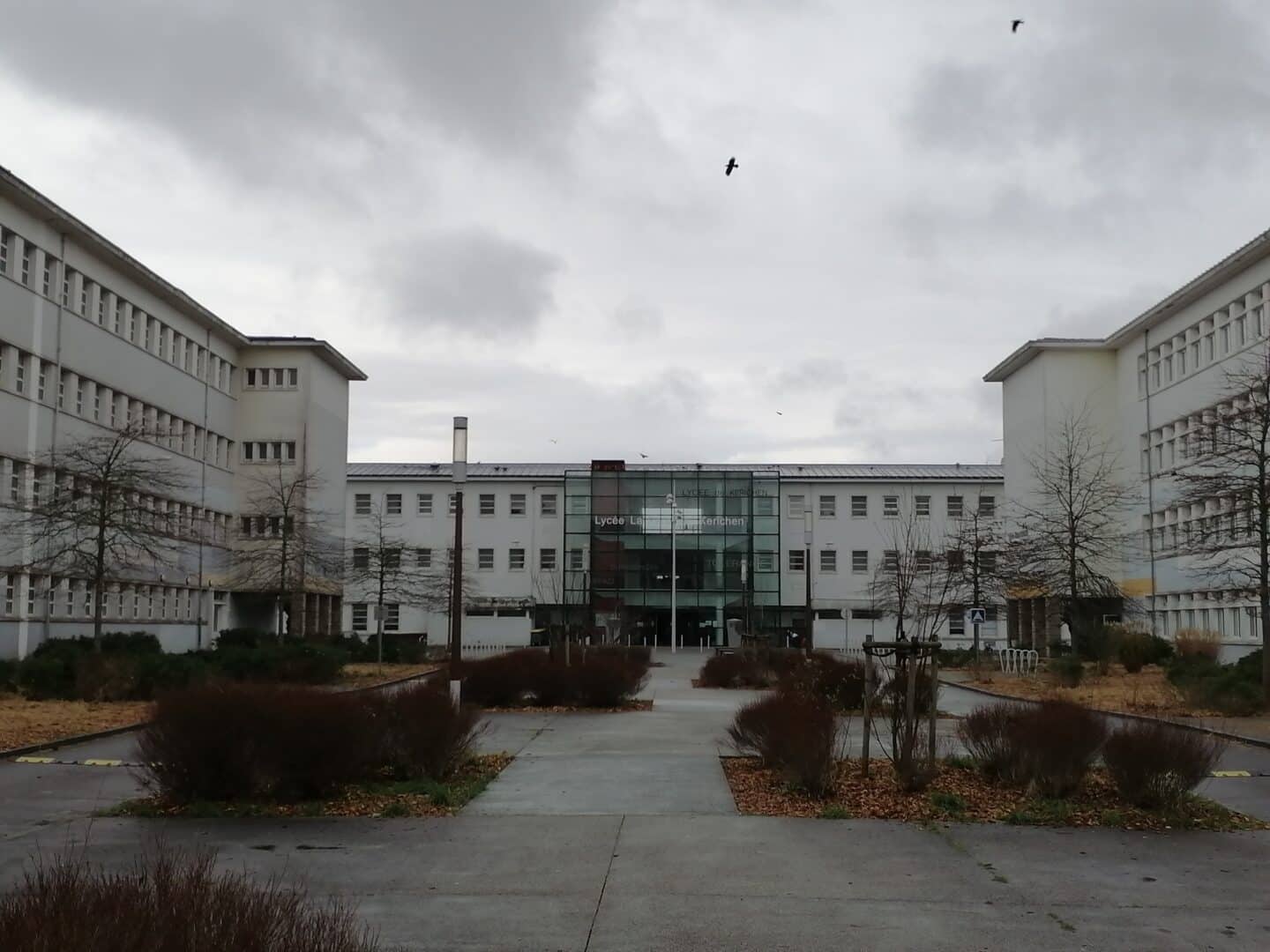 LYCÉE KERICHEN DE BREST. MOBILISATION POUR LA PRÉPA LITTÉRAIRE