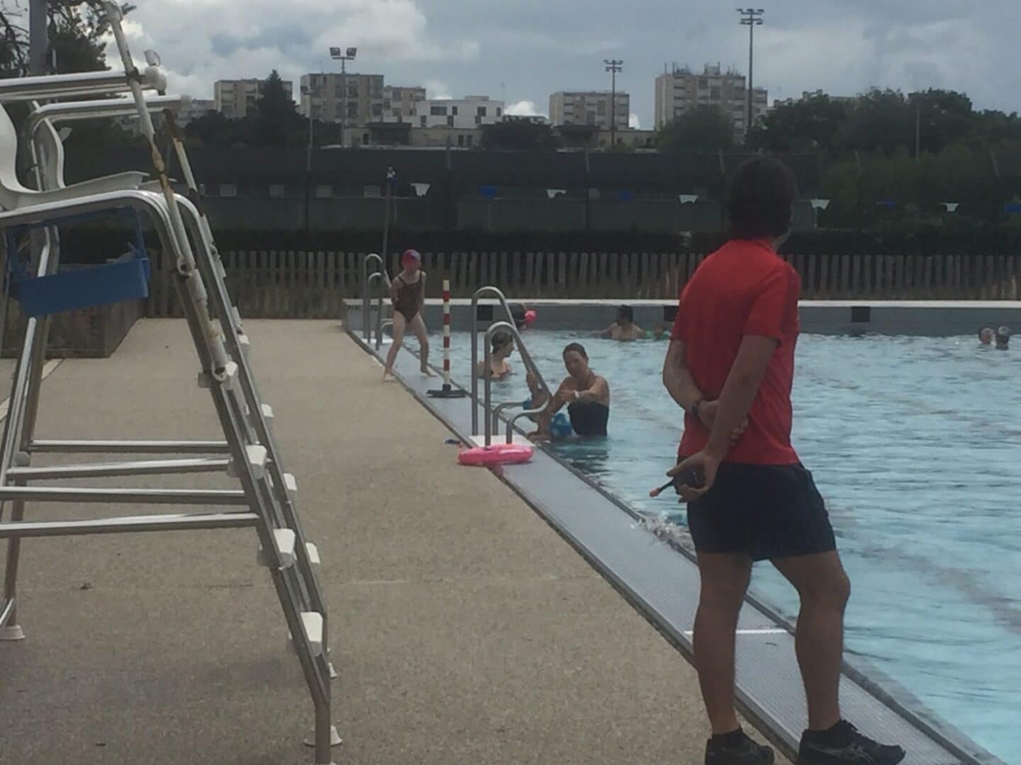PISCINES À RENNES. RETOUR À LA NORMALE