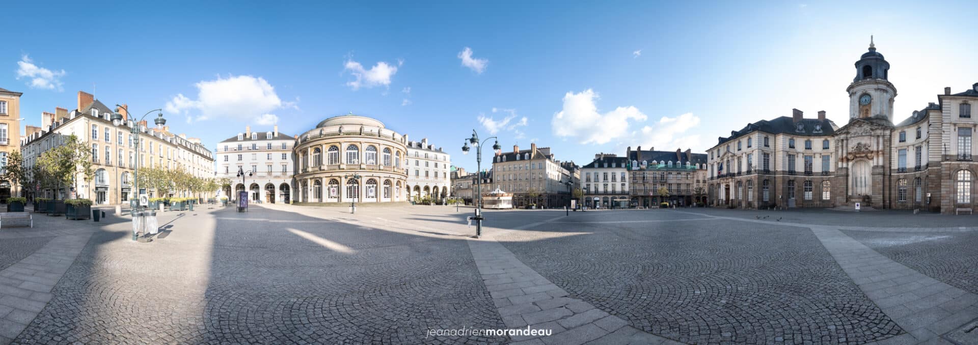 RENNES PAR TEMPS DE CORONA. PHOTOS DE JEAN-ADRIEN MORANDEAU