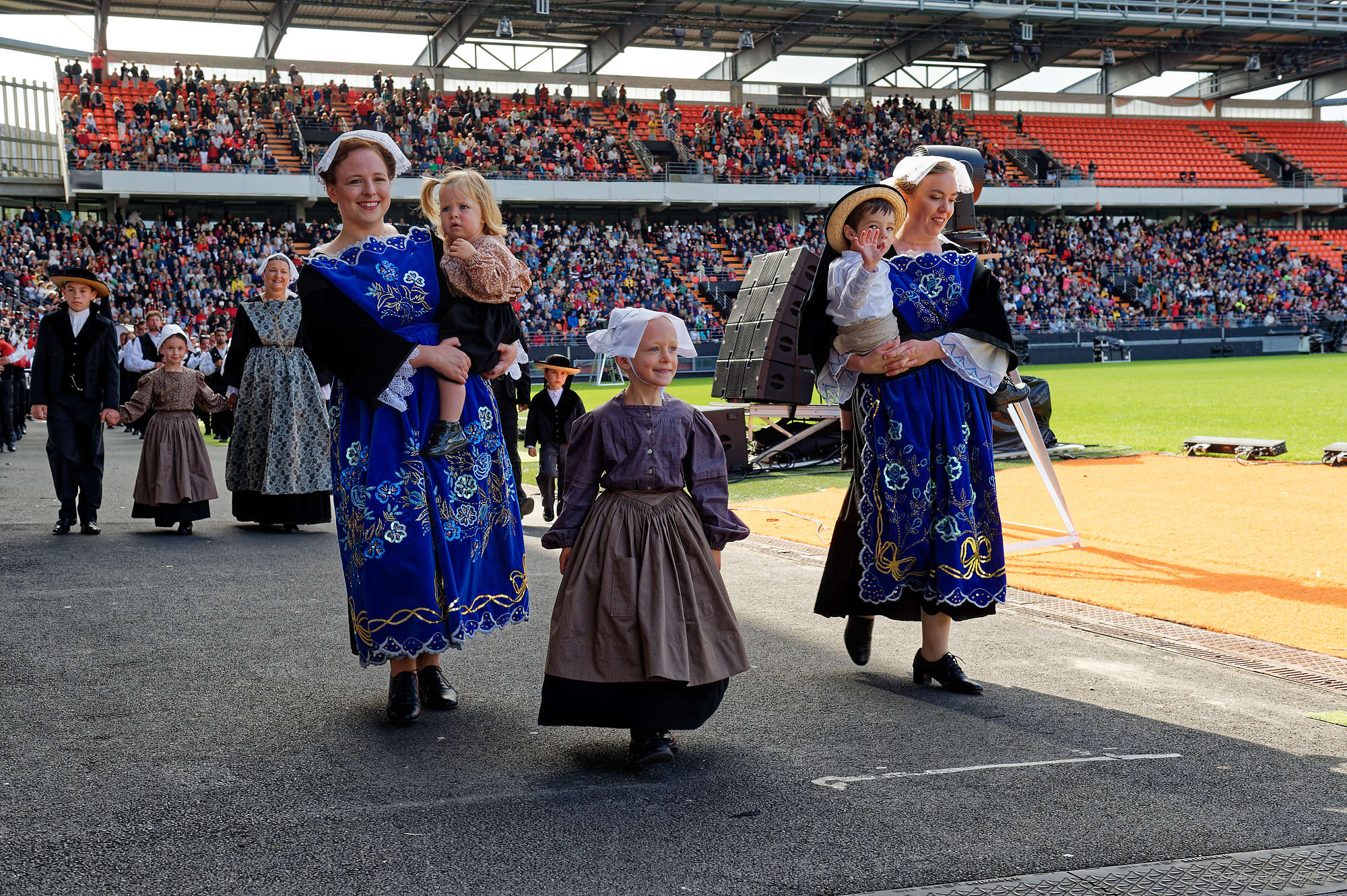 Kevrenn Alré (Bagad & Cercle Auray)