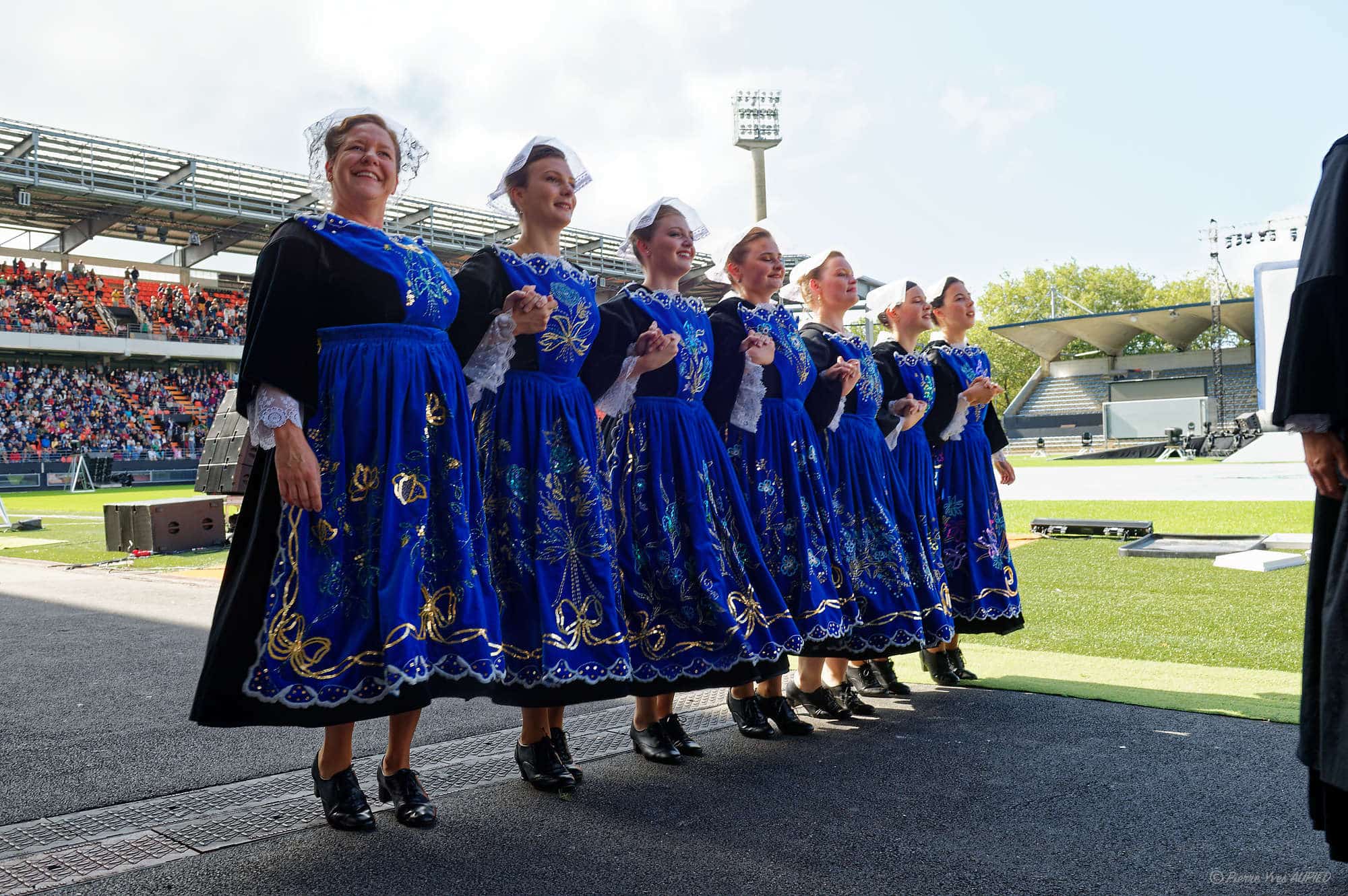 Kevrenn Alré (Bagad & Cercle Auray)