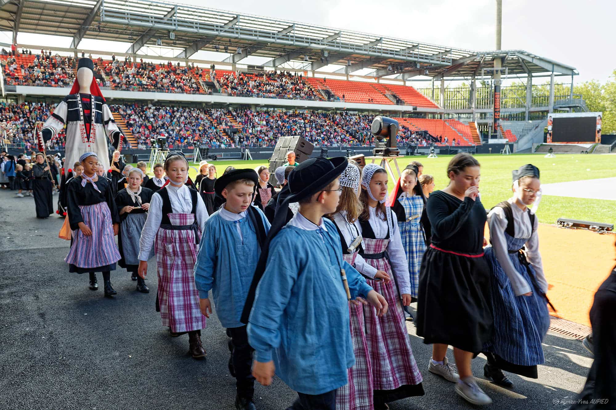 Argoata et les enfants du Kreiz Breizh