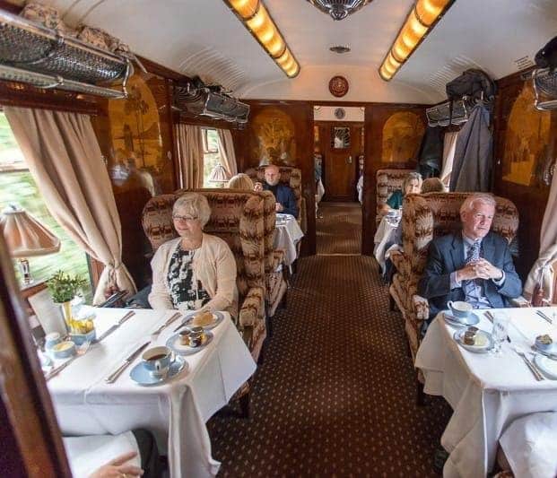 train le British-Pullman 