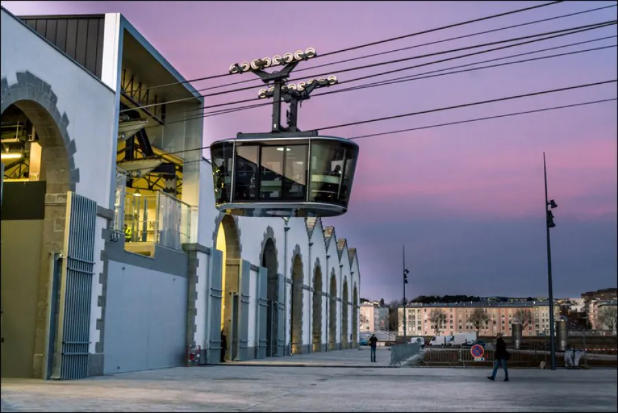 téléphériques urbains