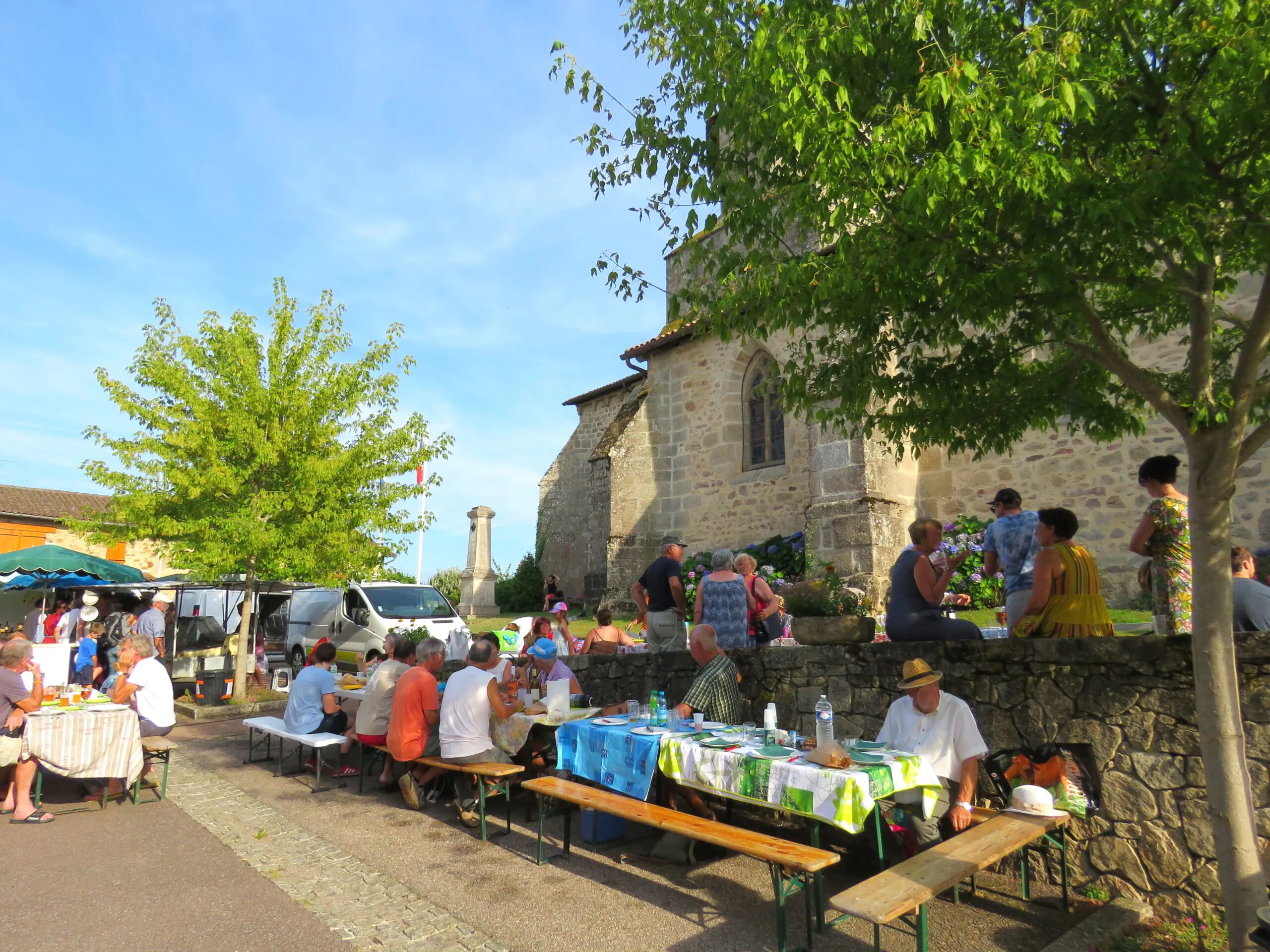 Marché fermier semi-nocturne à Gorre