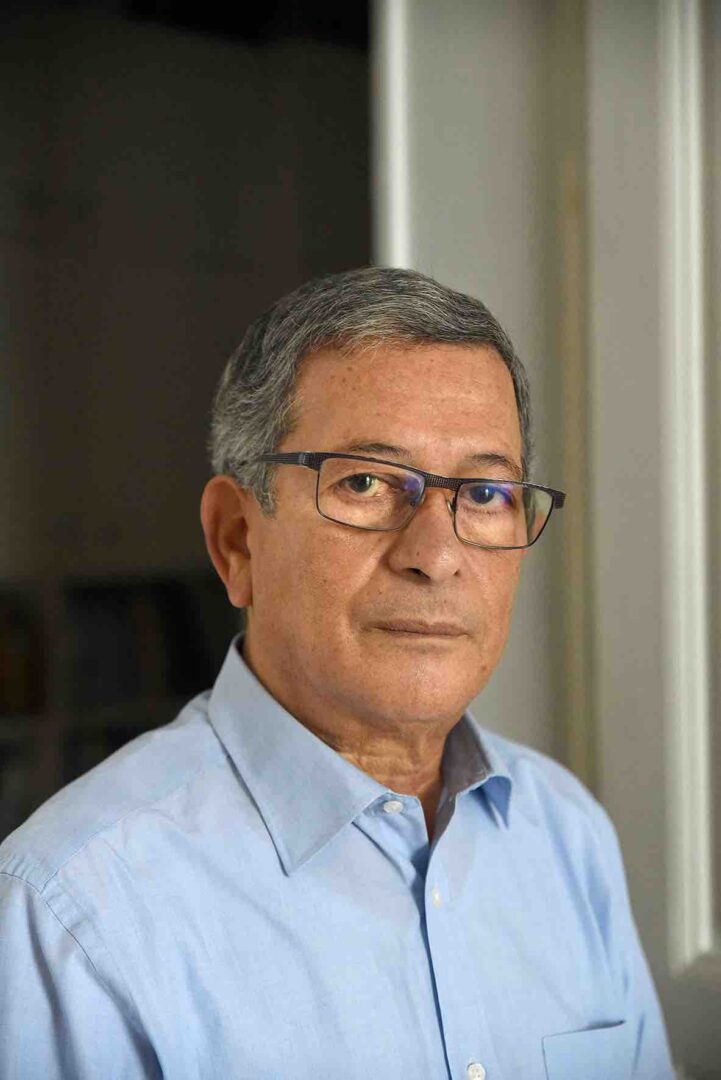 Yahia Belaskri – Le Silence des dieux