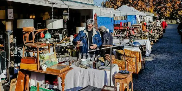 Foire à la brocante d'automne Place des Quinconces Bordeaux