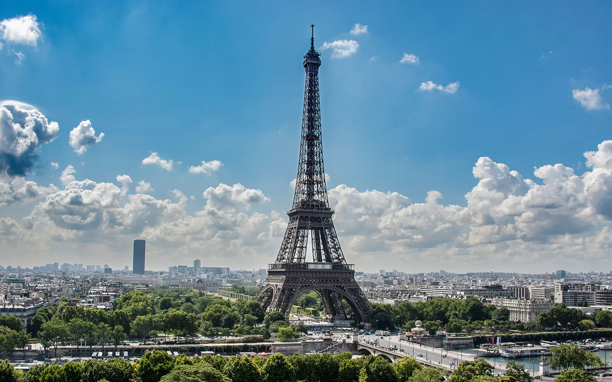 Vredestein 20km de Paris Pont d'Iéna Paris