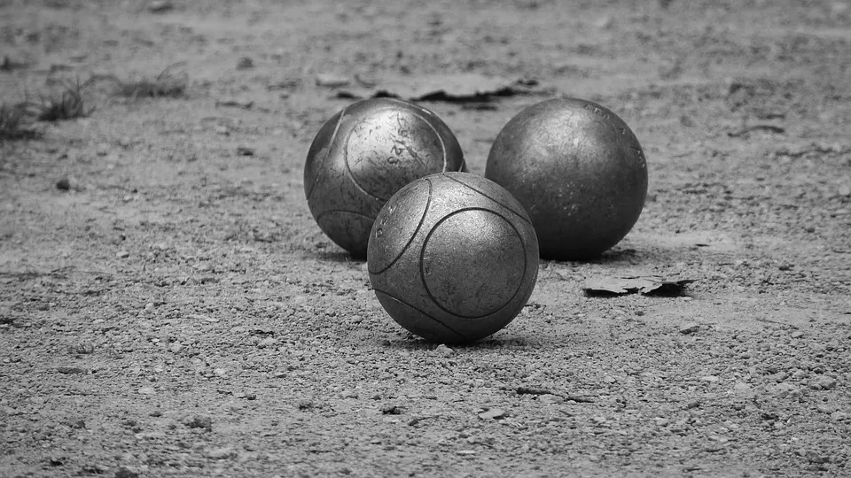 Concours de pétanque à Lapan