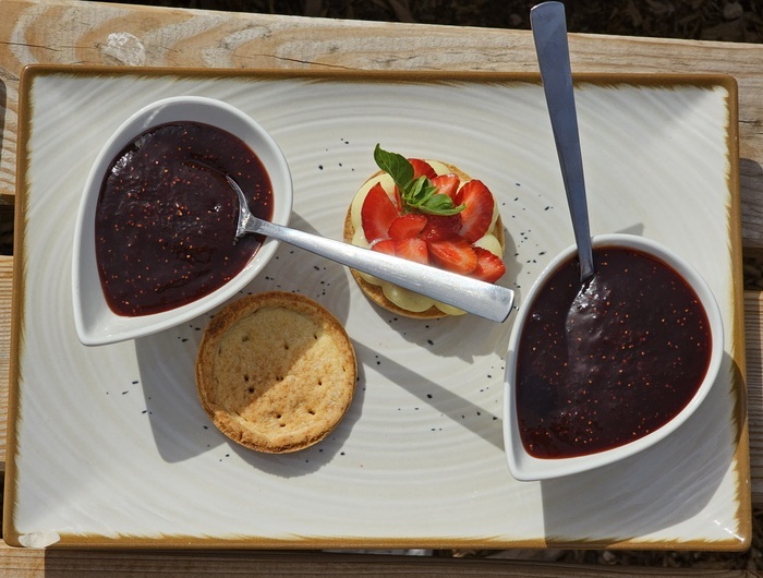 Tous en cuisine à la ferme Aïoli Caganis Martigues