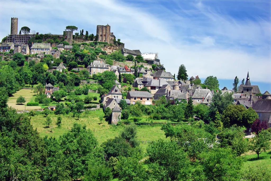 Les Falaises Turenne Nouvelle-Aquitaine