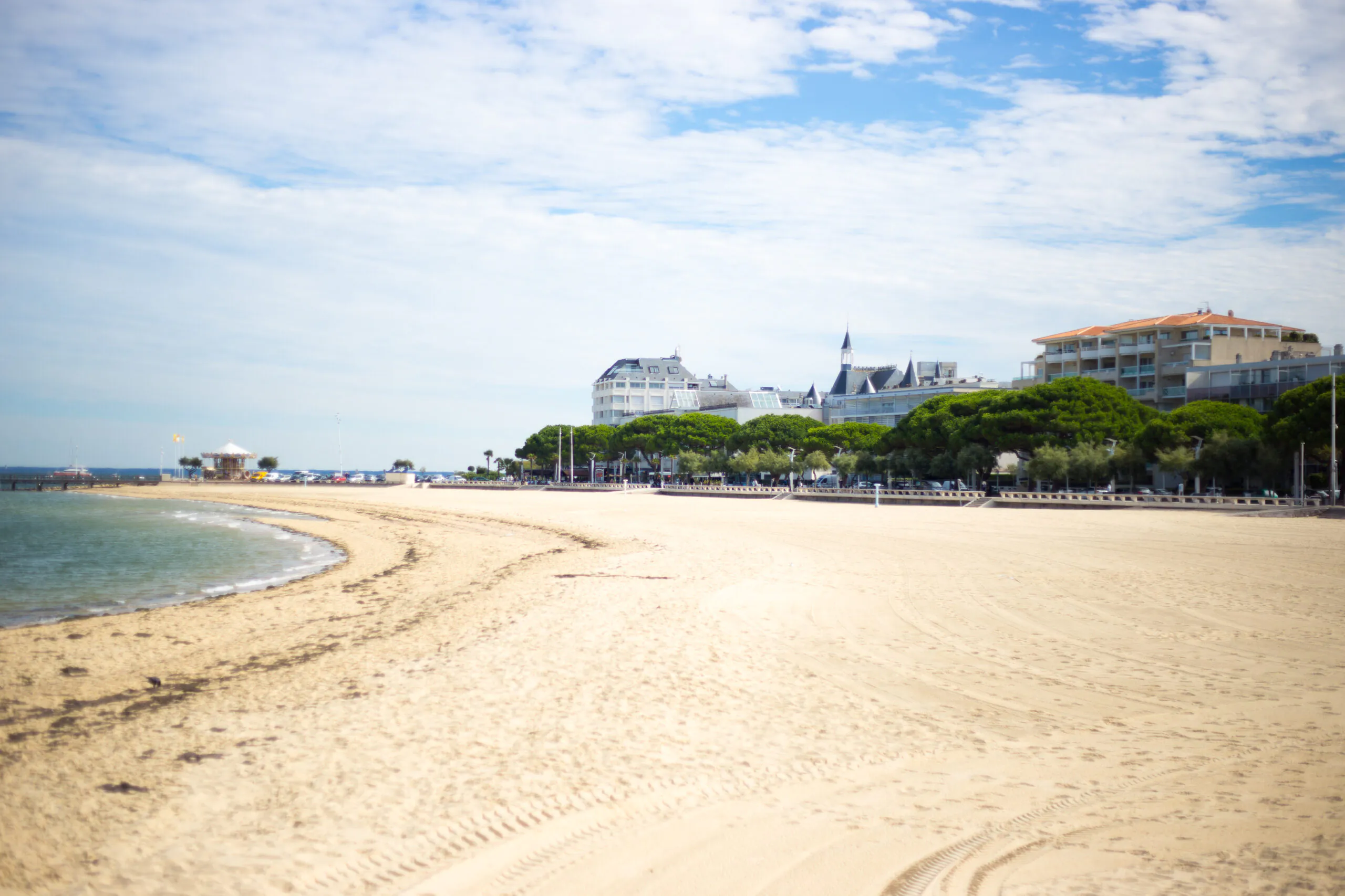 Le Teich à Arcachon par le GR® de Pays Tour du Bassin d’Arcachon et le GR®6 en écomobilité Le Teich Nouvelle-Aquitaine