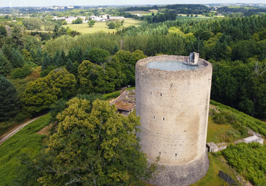 Circuit Pédestre N°11 randoguide Bridiers à travers les Ages La Souterraine Nouvelle-Aquitaine