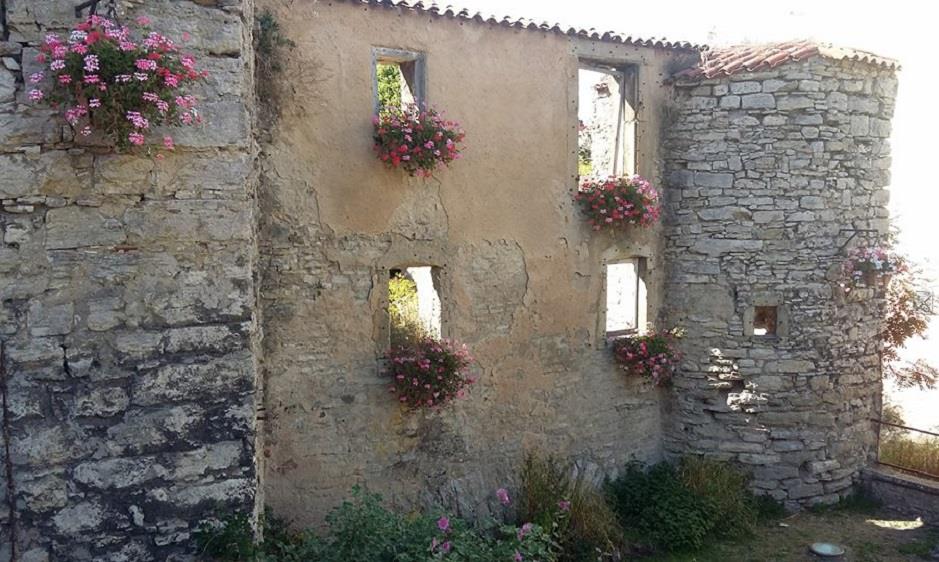 Les dames Dadas Boulay-Moselle Grand Est