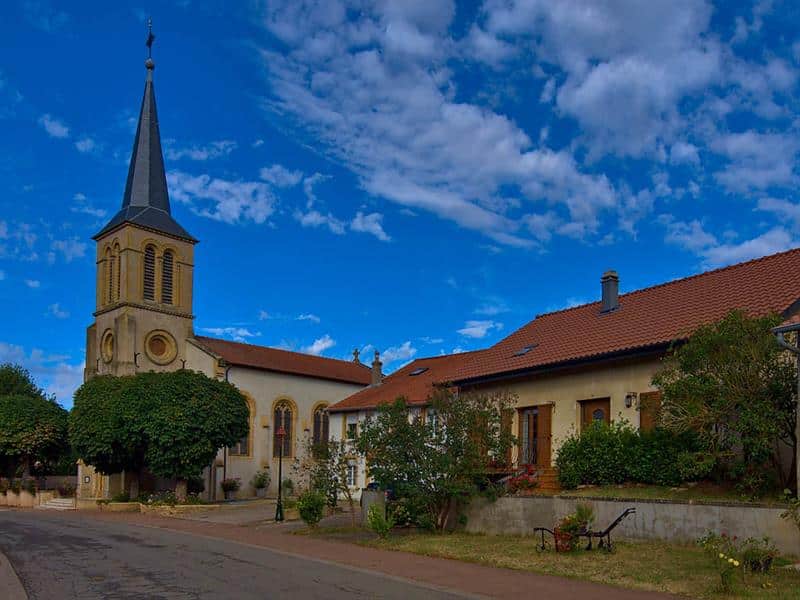 Liaison la fontaine à lion le chemin des écoliers Servigny-lès-Sainte-Barbe Grand Est