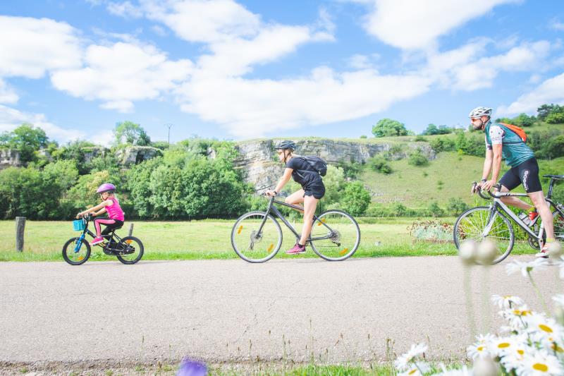 ITINÉRAIRE LA MEUSE A VÉLO BOURMONT NEUFCHÂTEAU Neufchâteau Grand Est