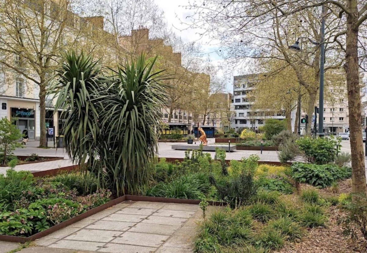 baigneuses place bretagne rennes