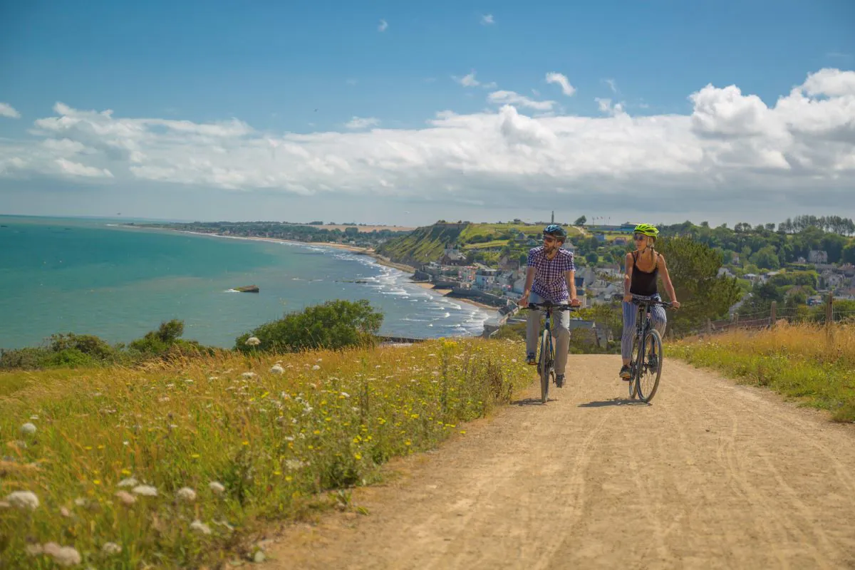 La Vélomaritime d'Arromanches à Port-en-Bessin Arromanches-les-Bains Normandie